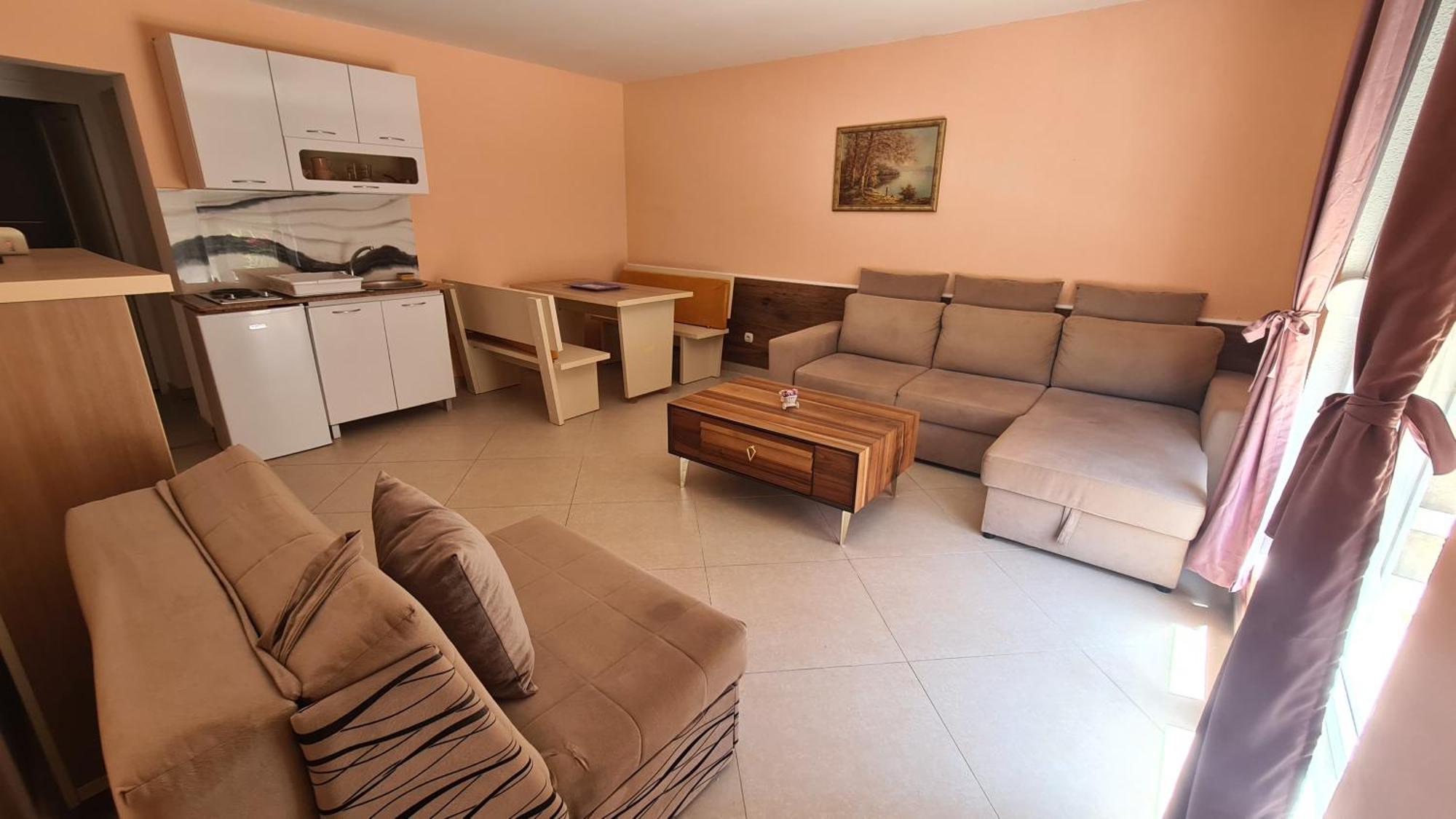 Apartments Bulatovic Бар Екстериор снимка